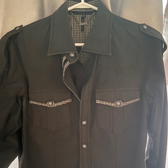 LA black button down shirt - Picture 2 of 6